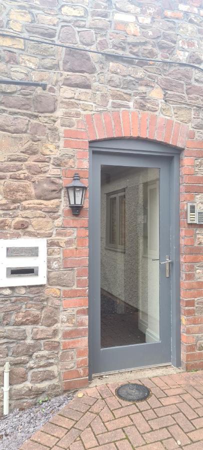 Charming 1-Bed Loft In Caerleon Apartment Newport  Luaran gambar