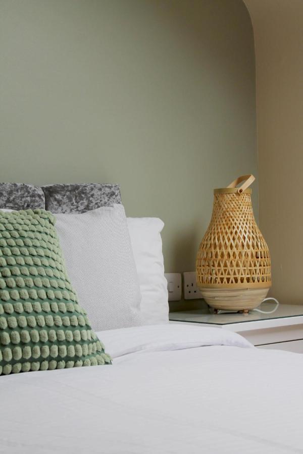 Charming 1-Bed Loft In Caerleon Apartment Newport  Luaran gambar