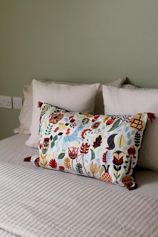 Charming 1-Bed Loft In Caerleon Apartment Newport  Luaran gambar