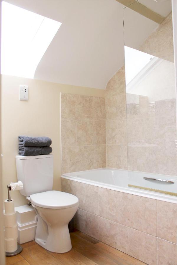 Charming 1-Bed Loft In Caerleon Apartment Newport  Luaran gambar